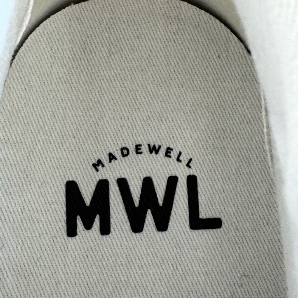 MADEWELL WOMEN'S SIDEWALK HIGH-TOP SNEAKERS IN SHERPA SIZE 8 ASHEN SILVER NEW - Picture 9 of 12